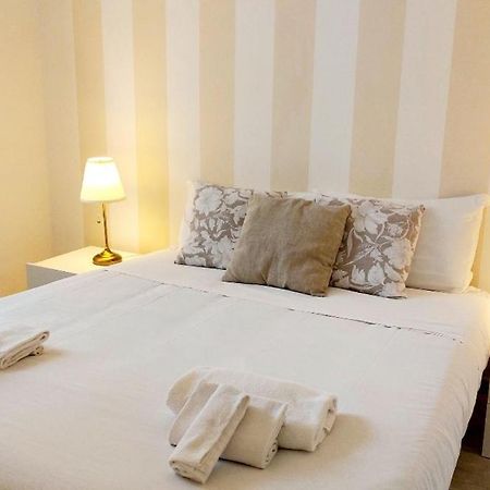 Bbhome Stylish Gold Apartment Near Trastevere Station روما المظهر الخارجي الصورة